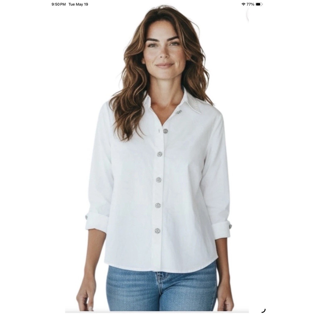 $35(REDUCED) A New Day White Blouse with Faux Diamond Embellished Buttons XXL